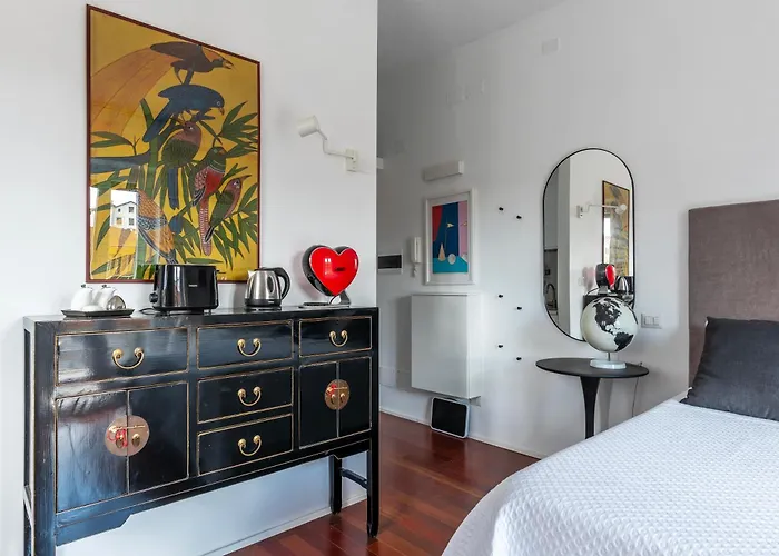 Vittorio Emanuele The Heart Apartment